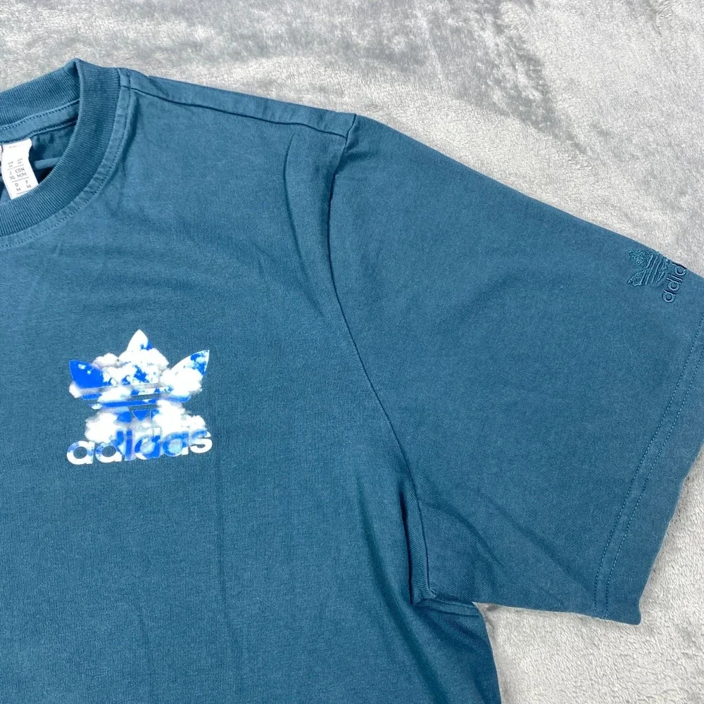 Adidas Originals Shirt Men's Medium Blue Cloud Trefoil Graphic Streetwear Tee